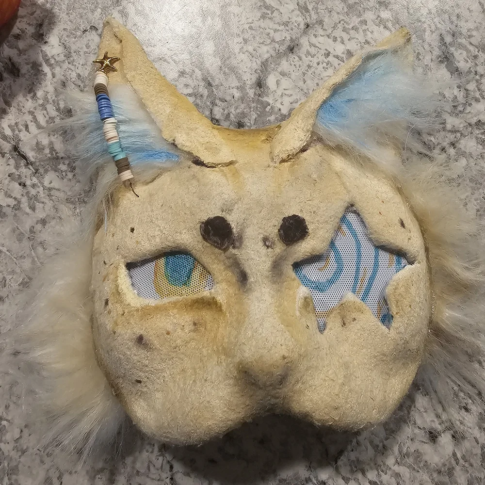 A Sandy Beach Therian Mask! With A Beach Themed Earing And Starfish Charm